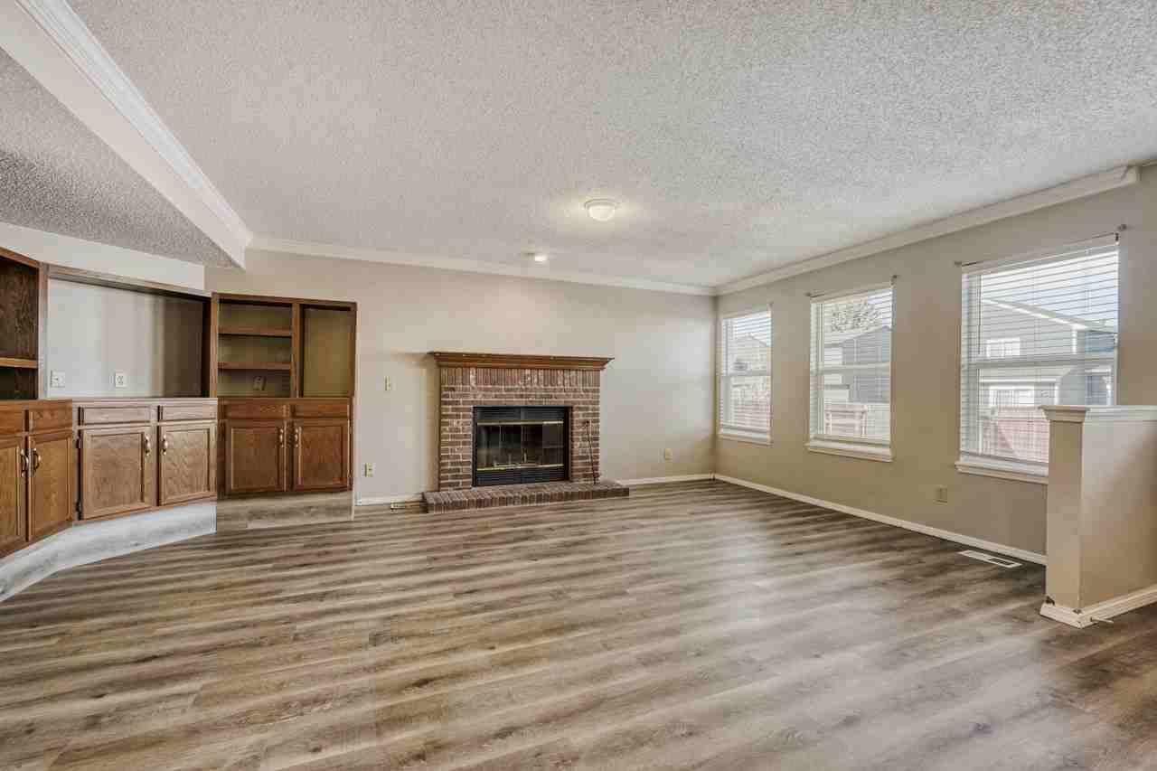 8420 Ilex Dr #1 - Photo 3 of 16