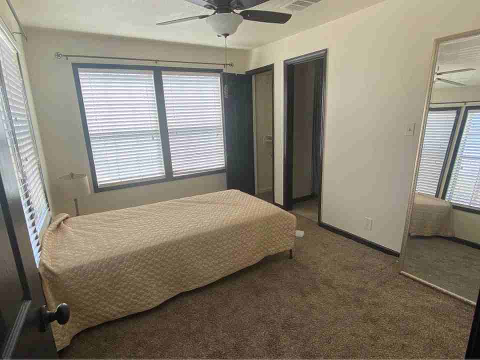 702 Academy St #1 - Photo 5 of 15