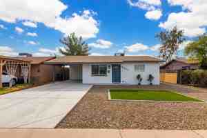 featured image of 2031 E Orange St #1