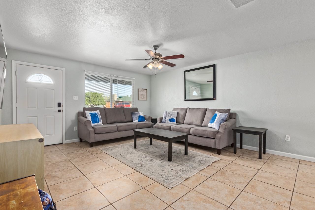 2031 E Orange St #1 - Photo 7 of 50