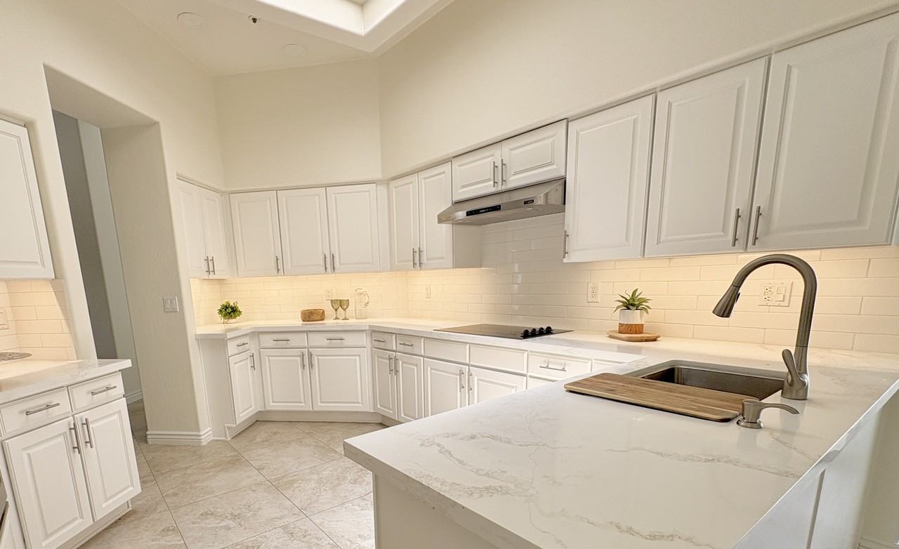 6711 E Camelback Rd #31 - Photo 5 of 30
