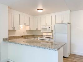 featured image of 2227 Northrop Ave