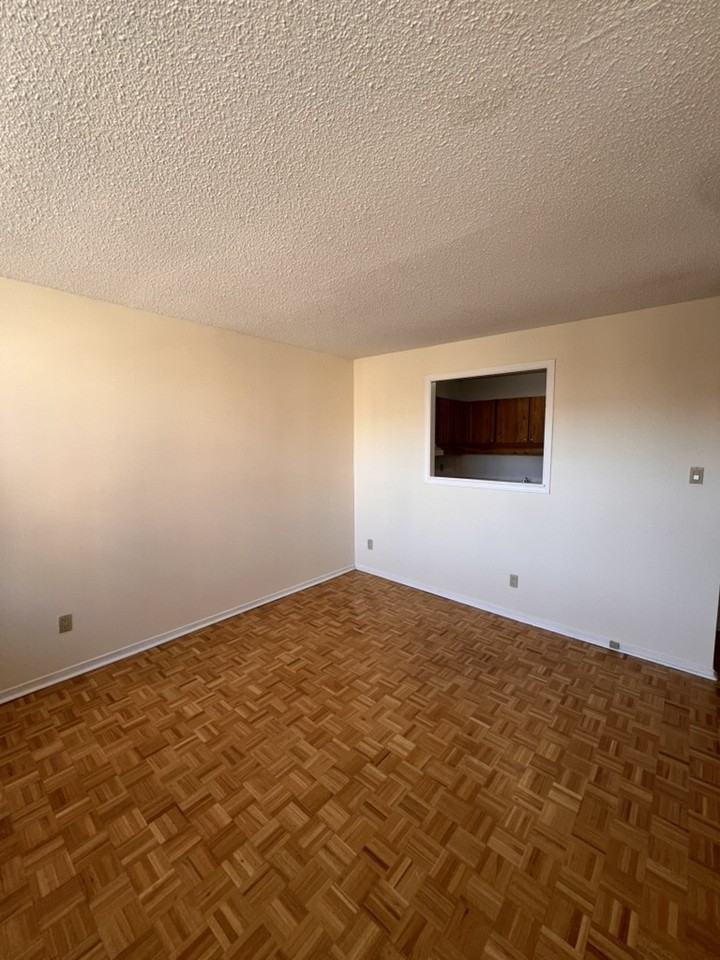 263 Maclaren St #307 - Photo 2 of 13