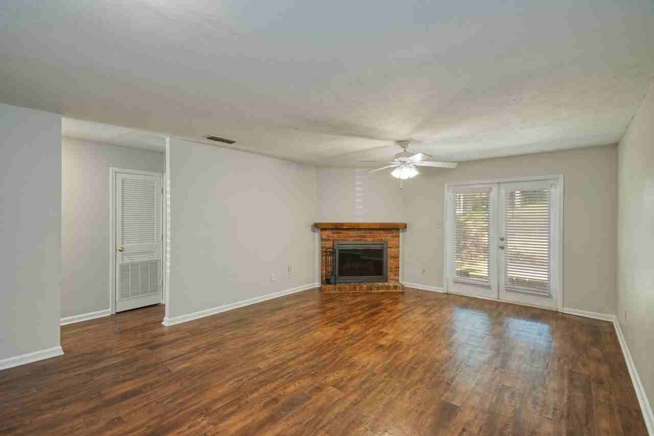 426 E 7th Ave #16 - Photo 6 of 23