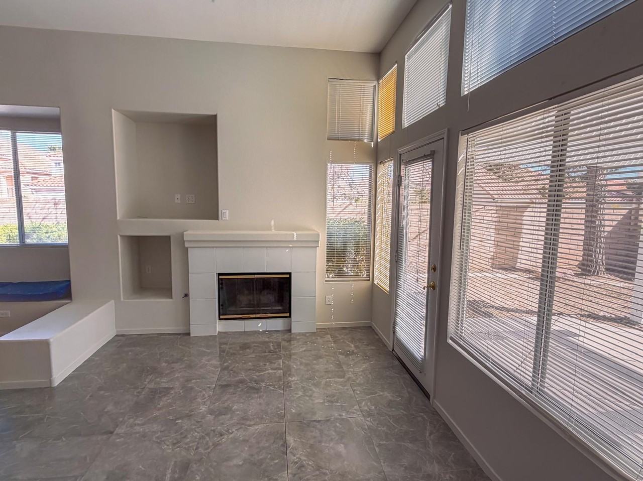 8043 Shadowvale Dr #1 - Photo 4 of 18