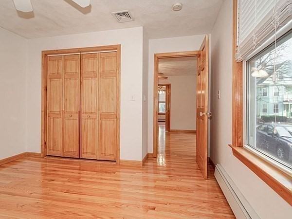 24 Burnside Ave #24 - Photo 5 of 15