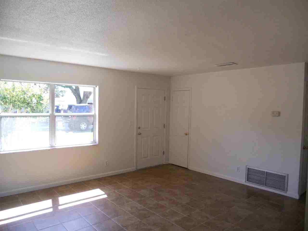 1953 Nelson Ave #1 - Photo 3 of 14