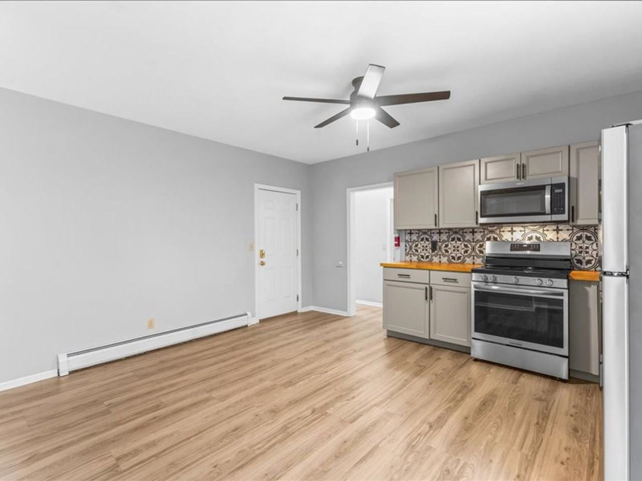 158 Main Street - Photo 5 of 27