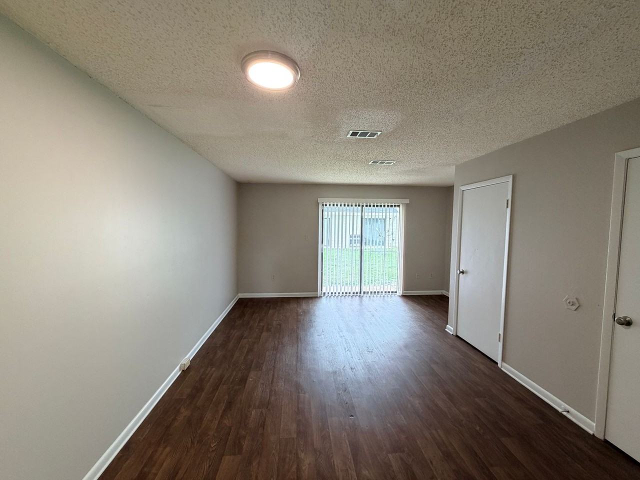 2305 Bemiss Rd - Photo 2 of 13