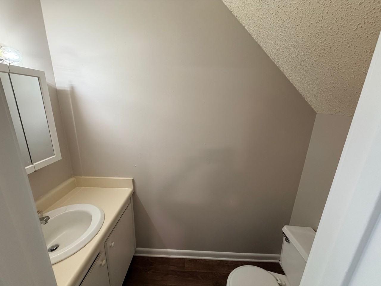 2305 Bemiss Rd - Photo 4 of 13