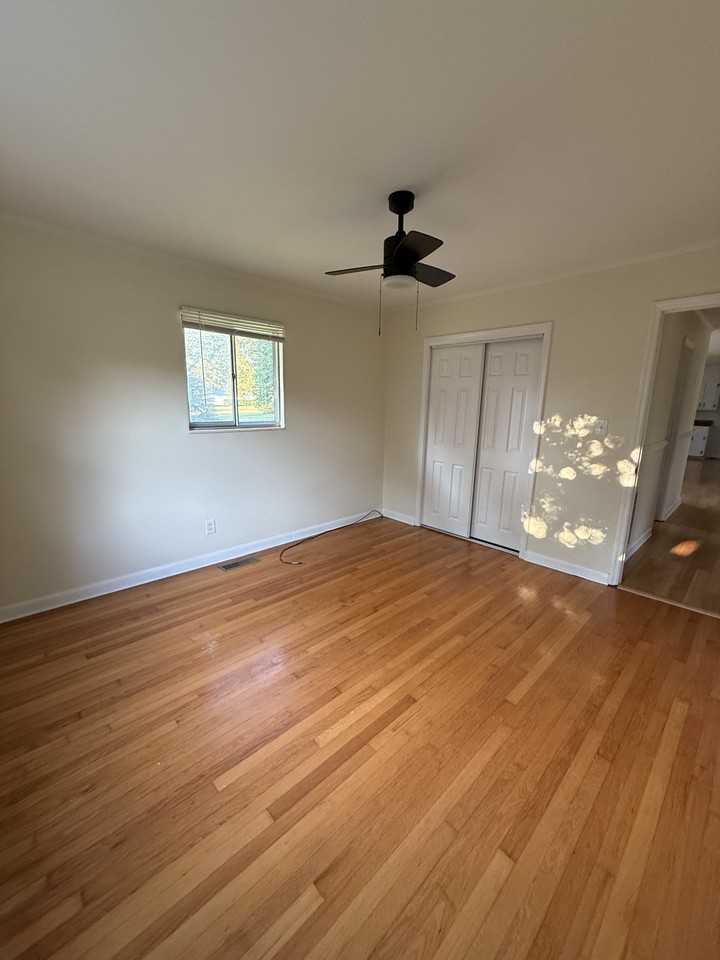 2020 Denham Dr Se #1 - Photo 6 of 10