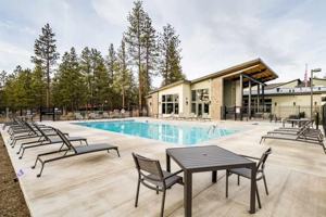 featured image of 2528 Nw Campus Village Way