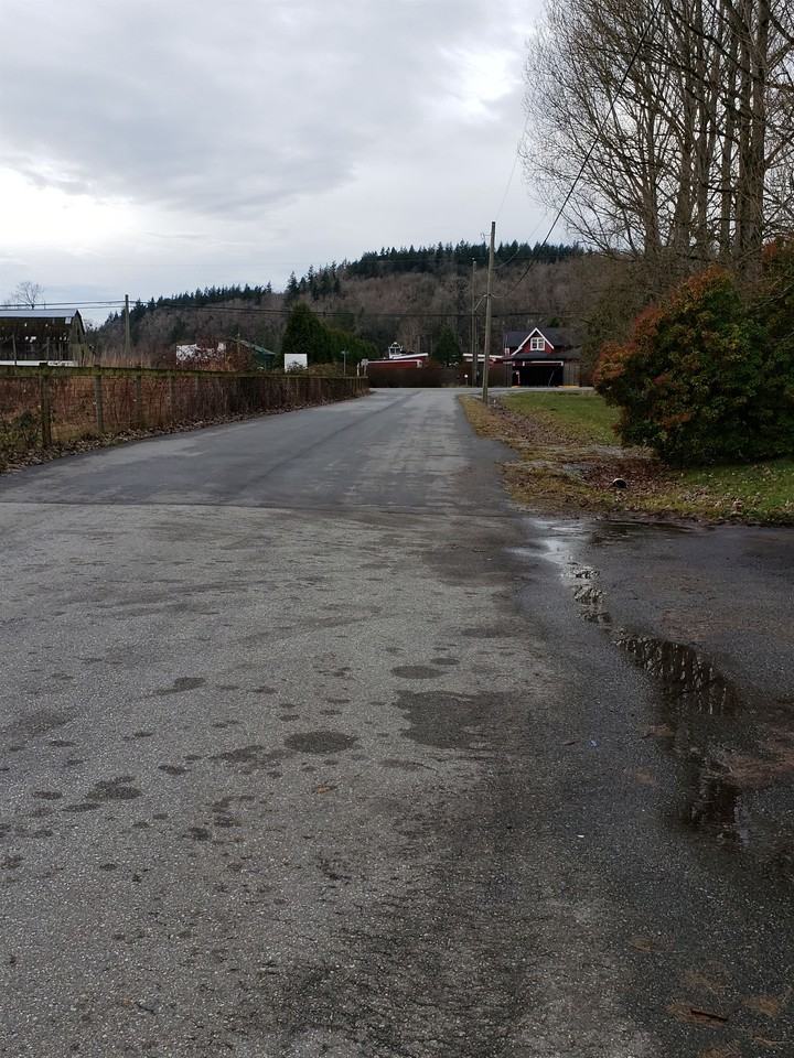 1812 184 St #1 - Photo 5 of 11