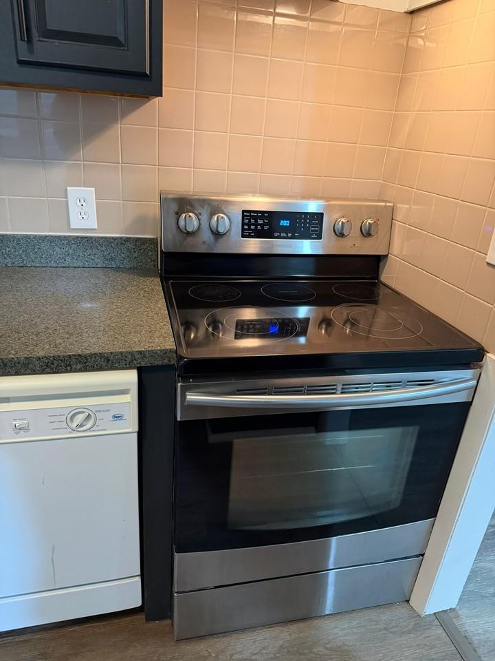 6686 Deer Ct #1 - Photo 5 of 34