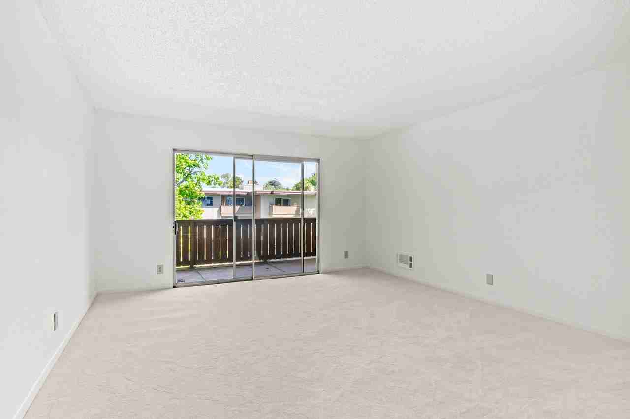 1311 Webster St - Photo 4 of 40