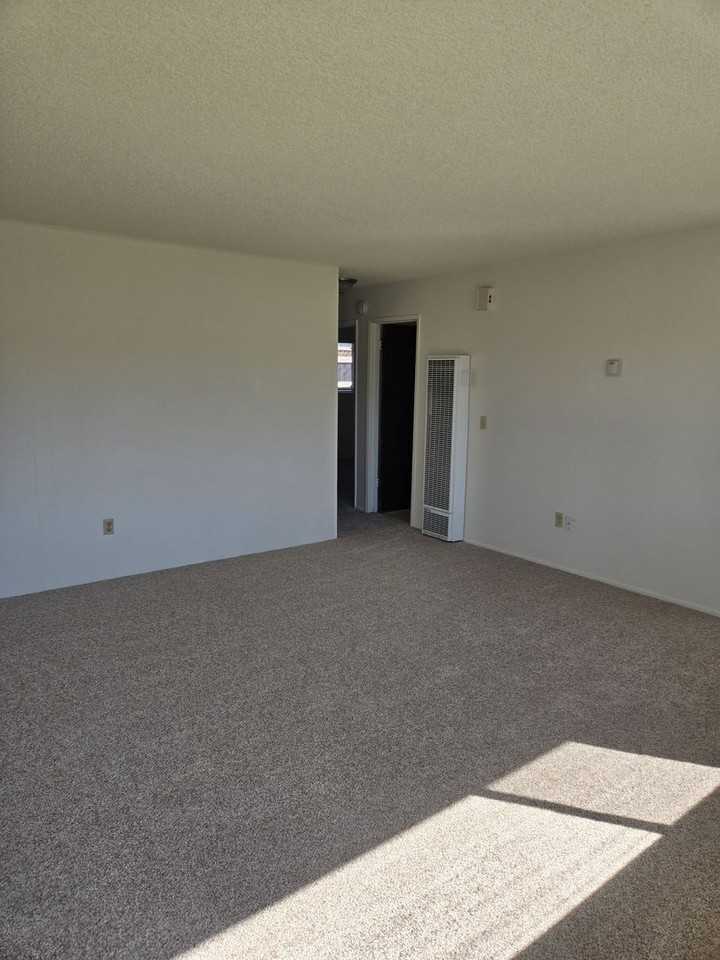 224 #A - Photo 2 of 16