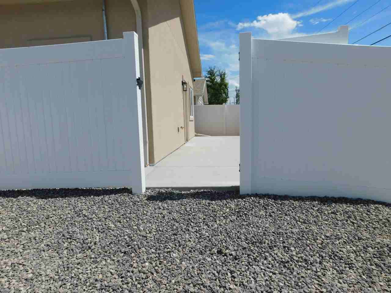 525 Orchard Ave #B - Photo 2 of 16