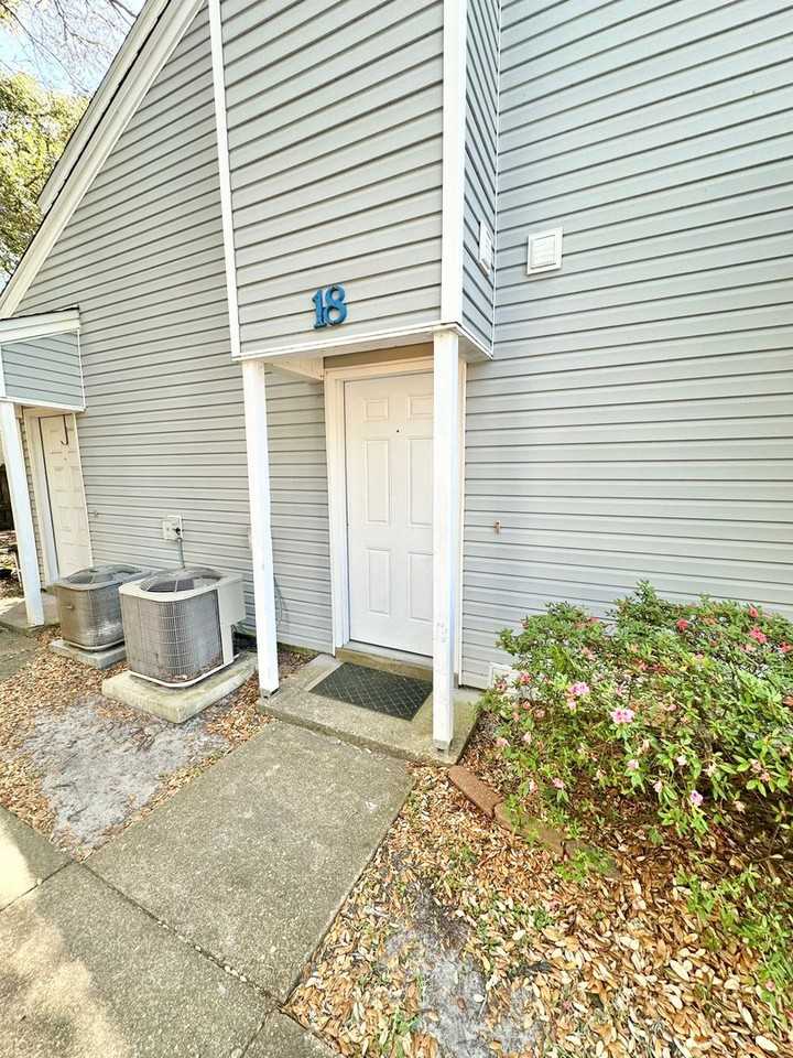 Park Dr - Photo 2 of 44