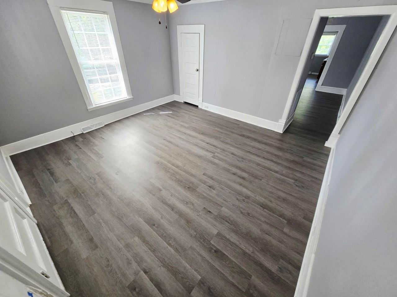 1016 Washington St #A - Photo 3 of 8