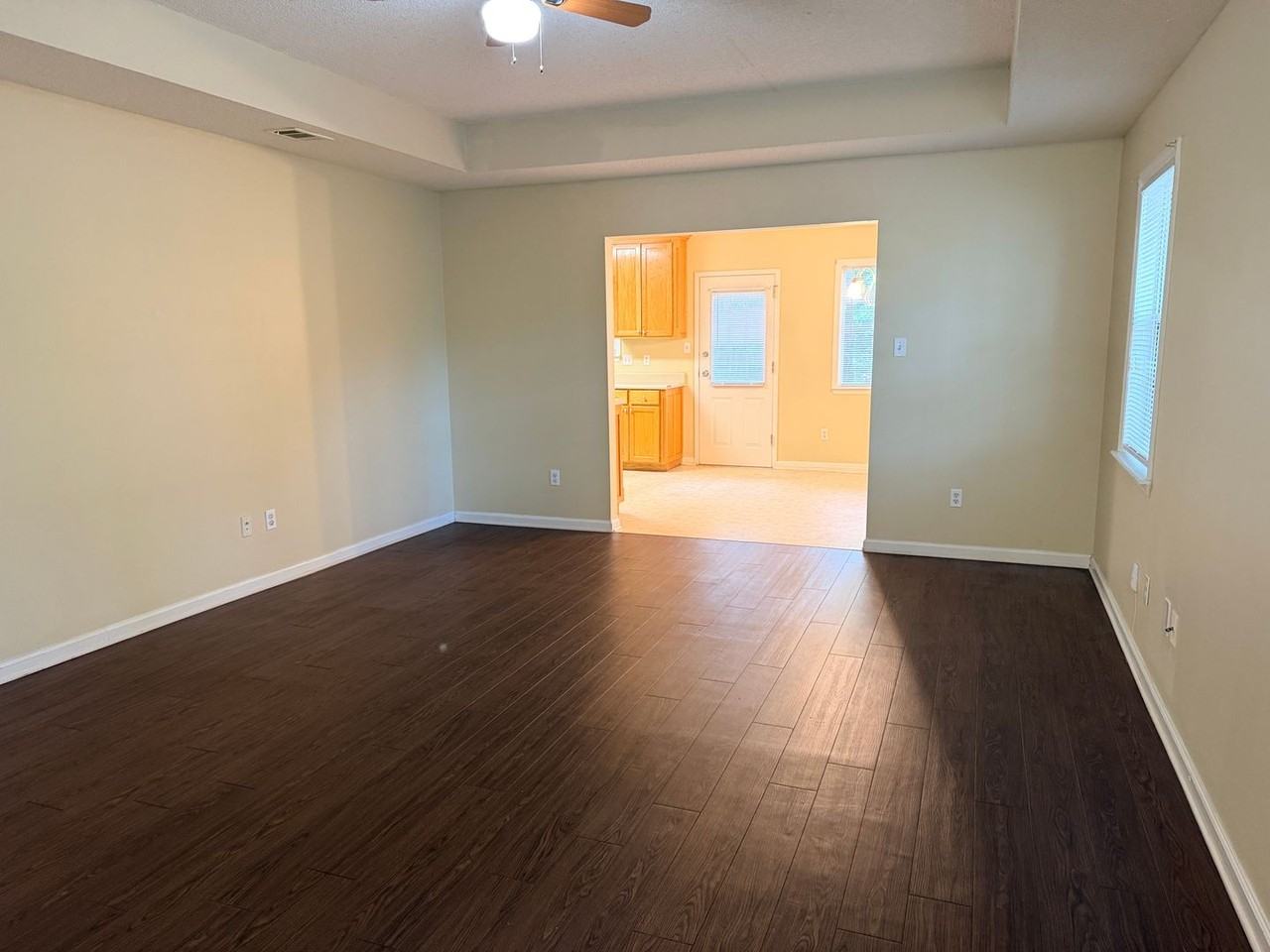 3000 Ginny Dr - Photo 2 of 15