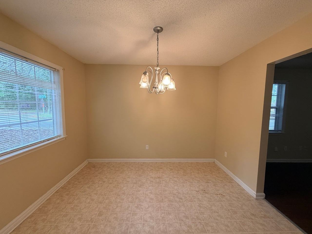 3000 Ginny Dr - Photo 5 of 15