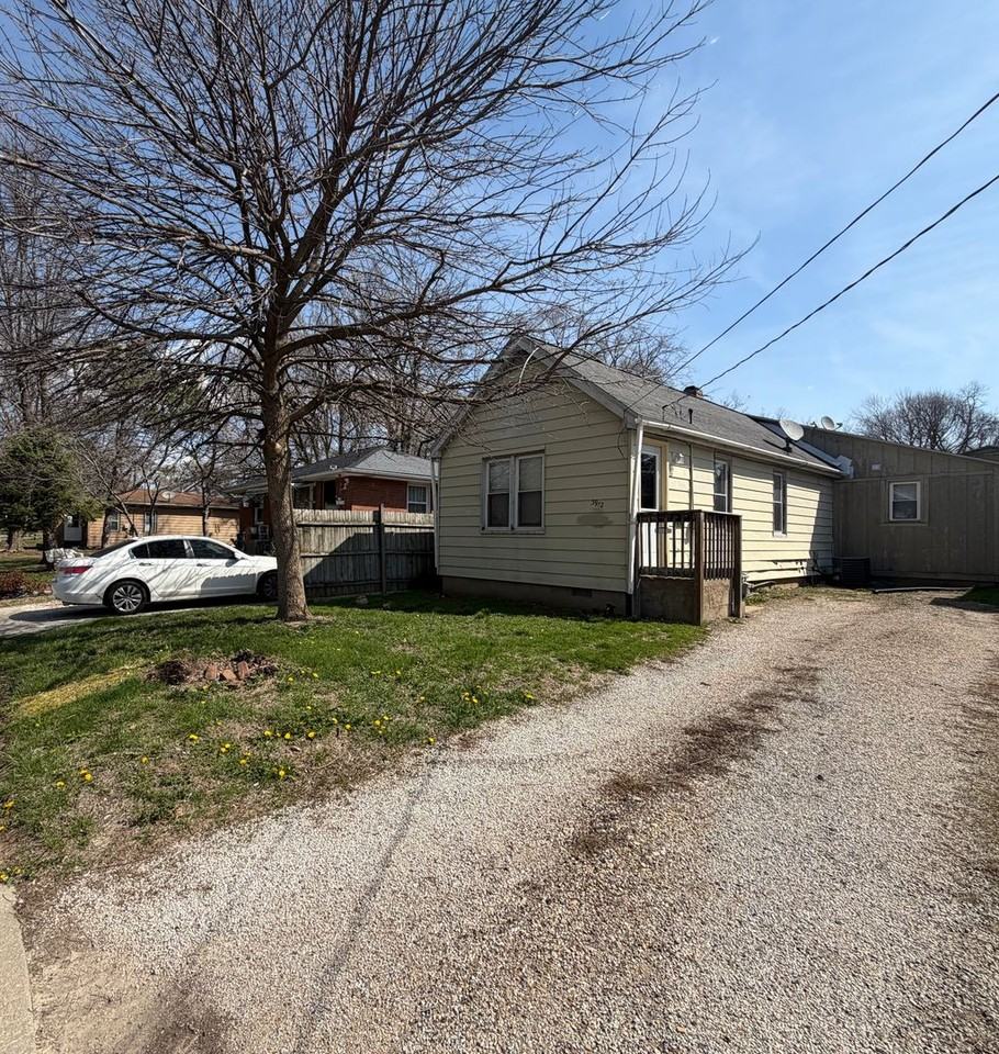 3912 N Atlantic Ave - Photo 2 of 11