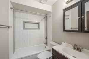 featured image of 12500 E 40th St S