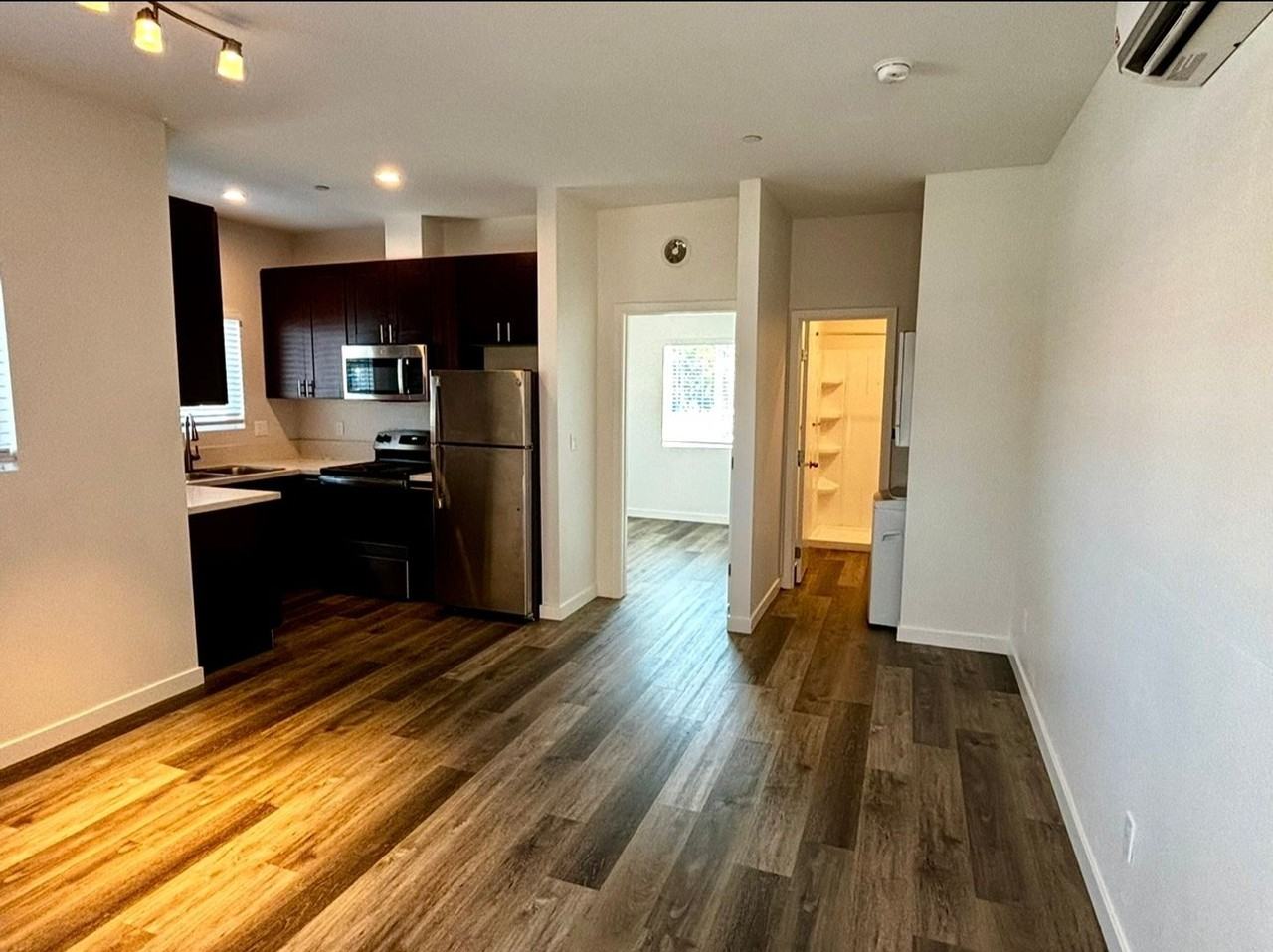 2187 Everett Ave #3 - Photo 6 of 20