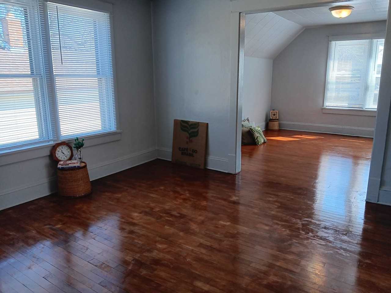 344 1st St - Photo 5 of 19