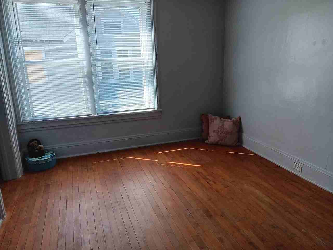 344 1st St - Photo 7 of 19