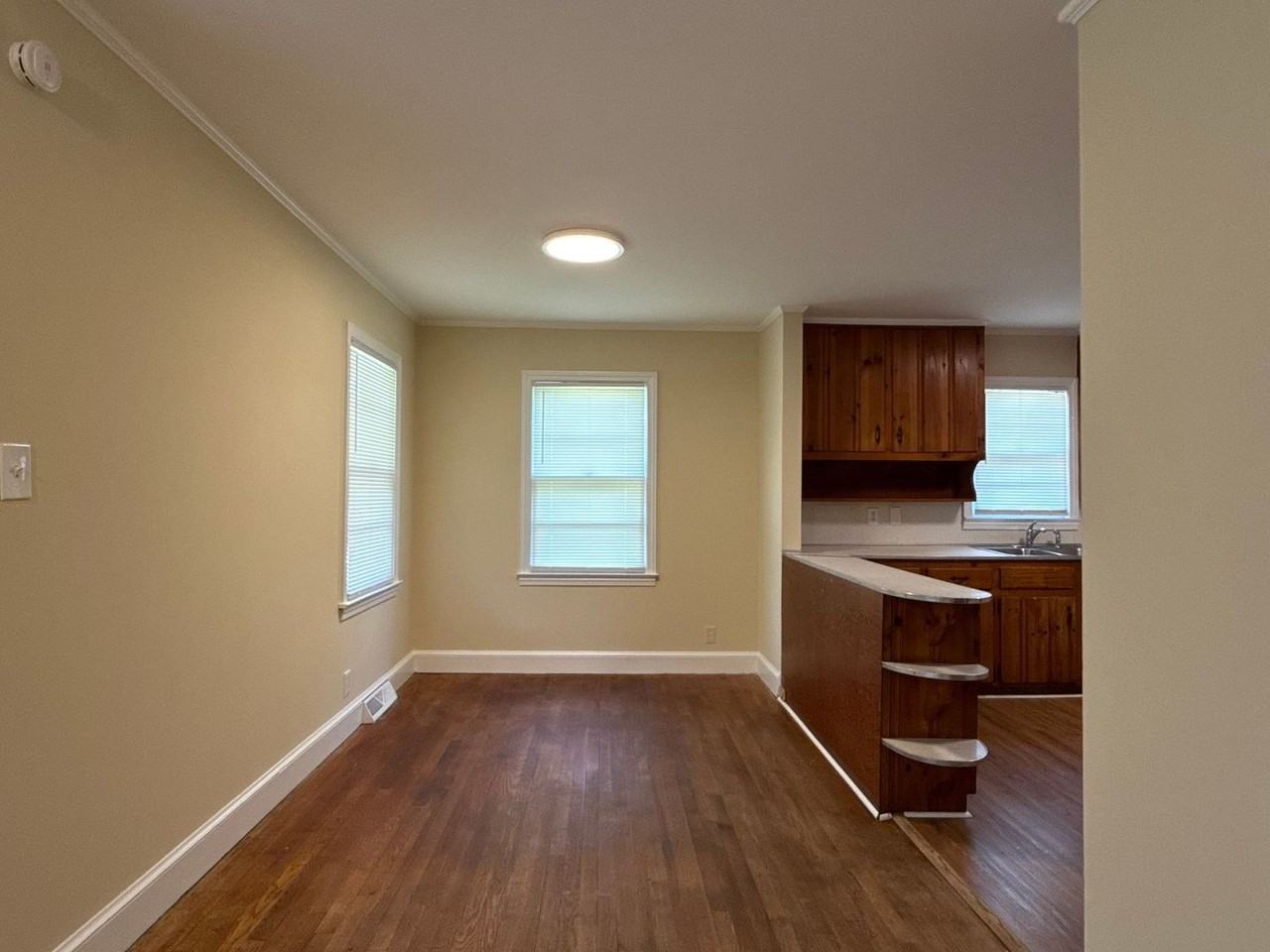 2472 Breen Cir - Photo 6 of 22