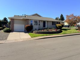 featured image of 2846 Vintage Ave Se