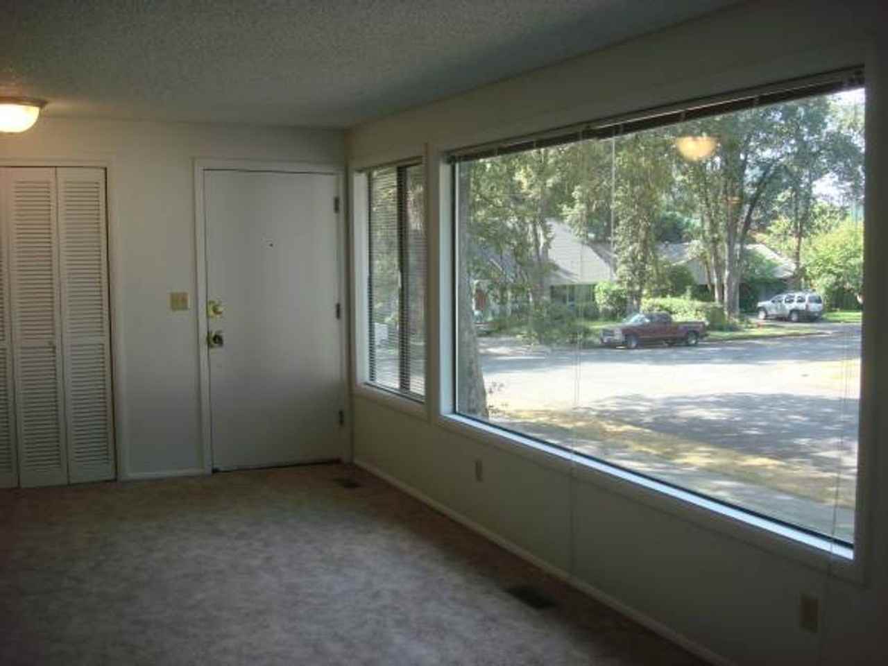 1835 Tabor St - Photo 2 of 18