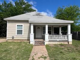 featured image of 2307 Reuter Ave