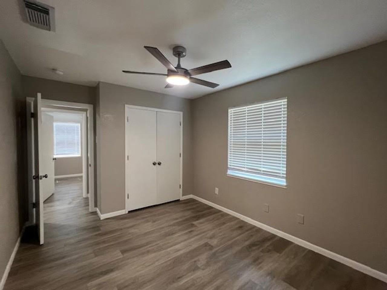 1212 La Porte Dr - Photo 6 of 15