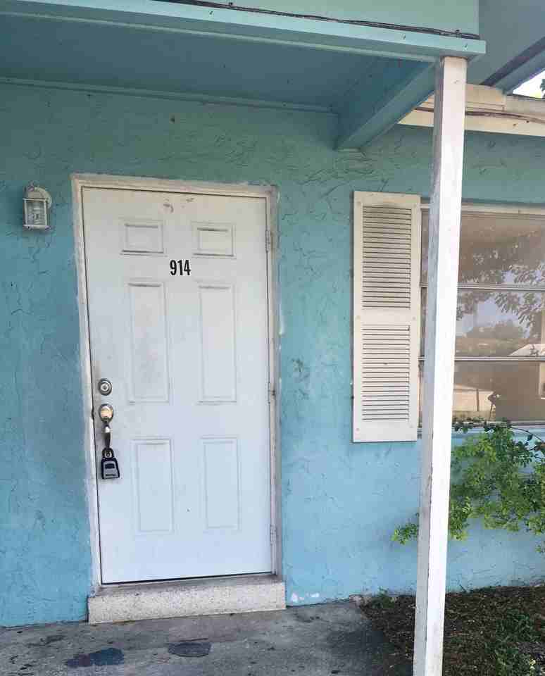 914 San Remo Ave - Photo 5 of 5