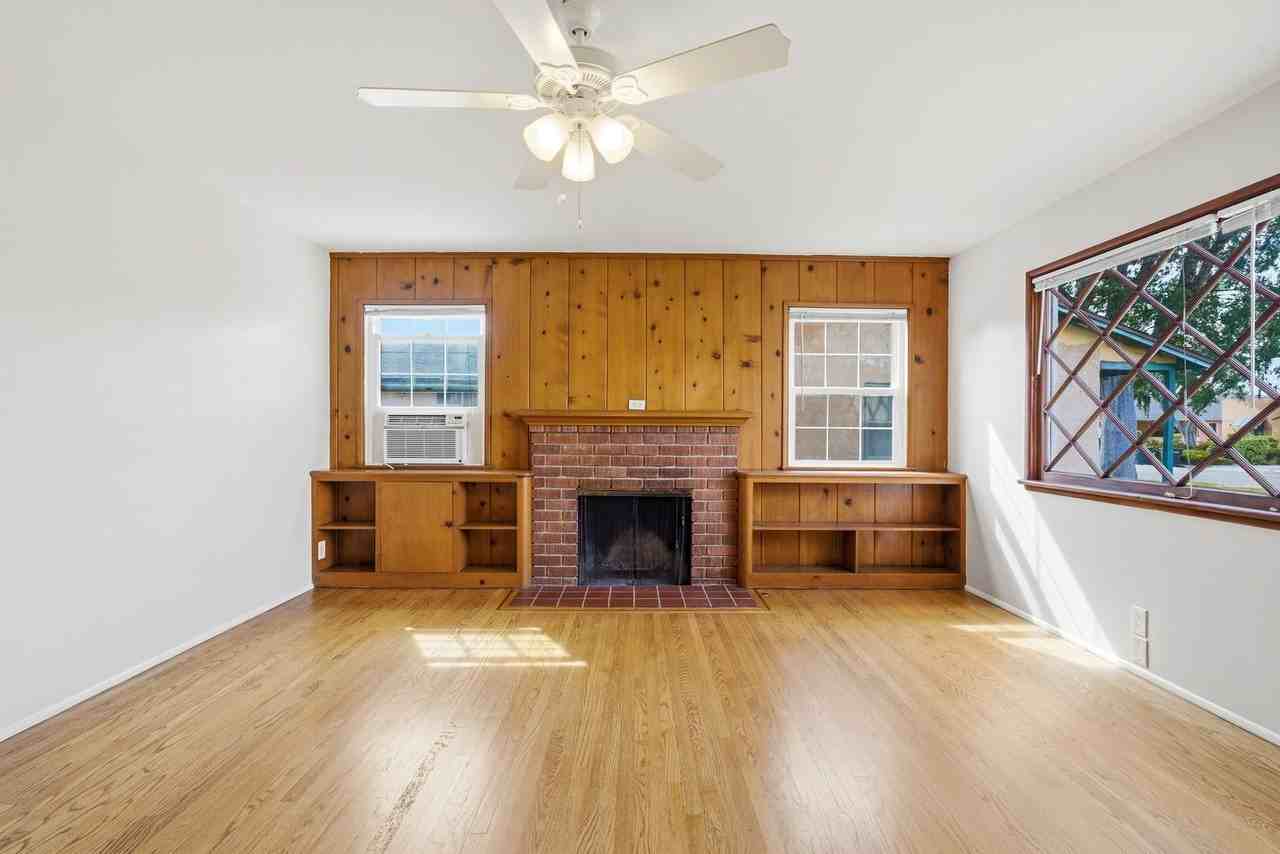 624 E Jefferson Ave - Photo 4 of 15