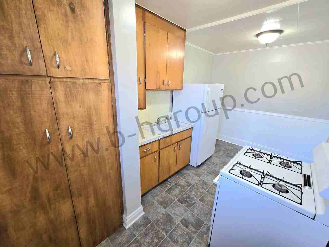 5912 8th Ave - Photo 7 of 15