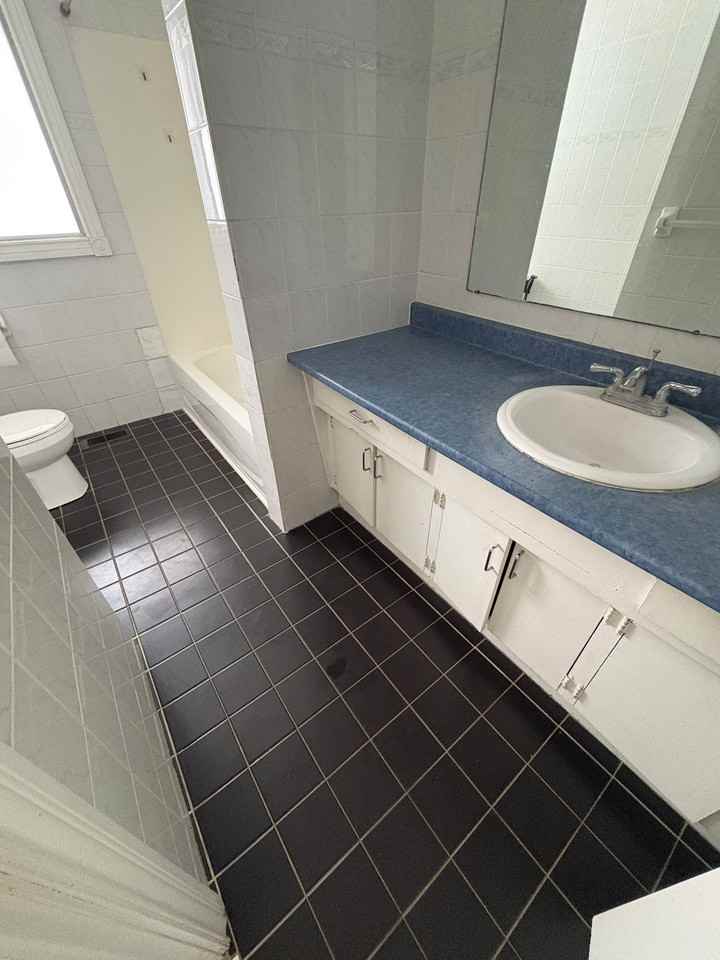 84 Lauris Avenue #0 - Photo 6 of 15