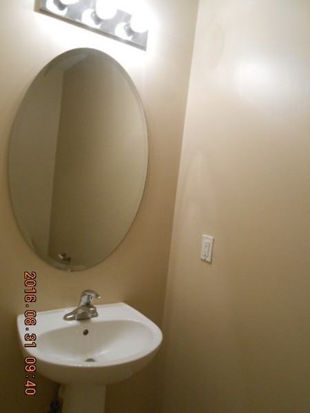 242 West Sq - Photo 6 of 14