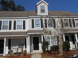 featured image of 430 Gardners Cir