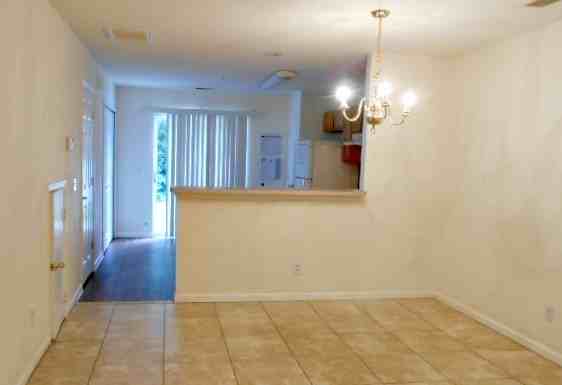 430 Gardners Cir - Photo 2 of 22