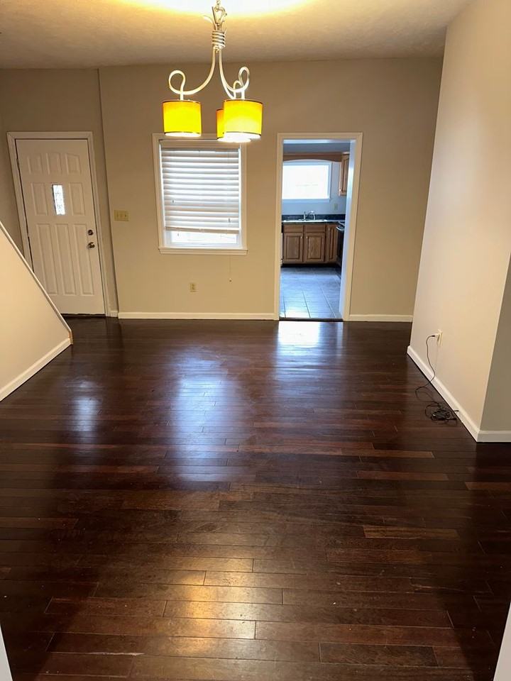 119 S 17th St - Photo 2 of 15