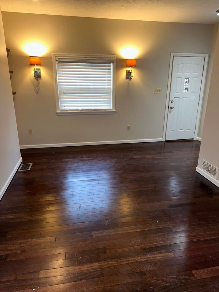 119 S 17th St - Photo 3 of 15