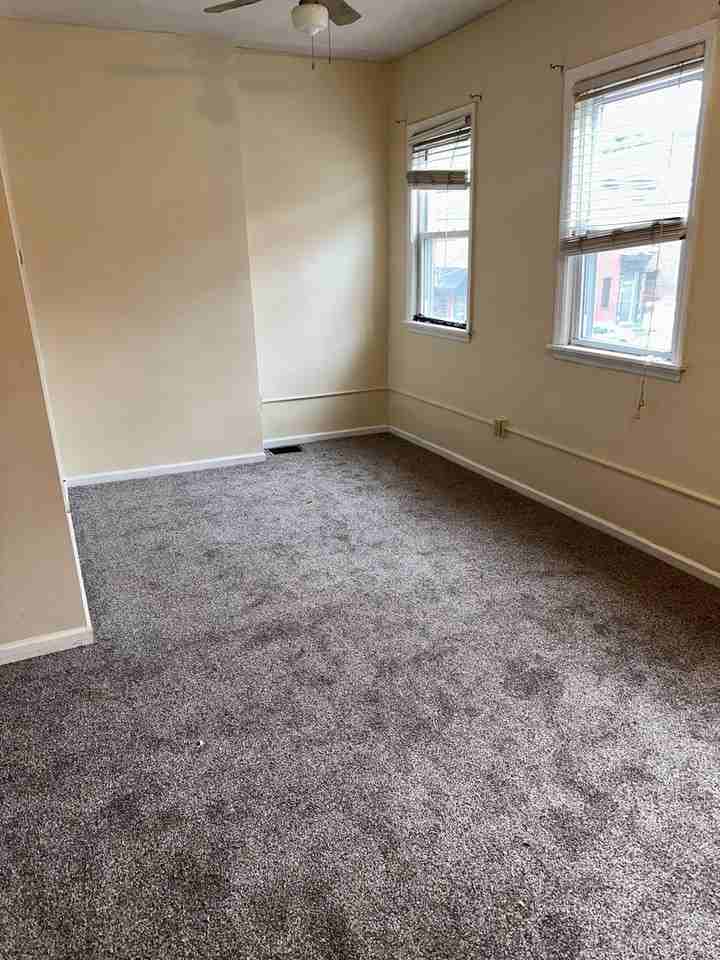 119 S 17th St - Photo 7 of 15