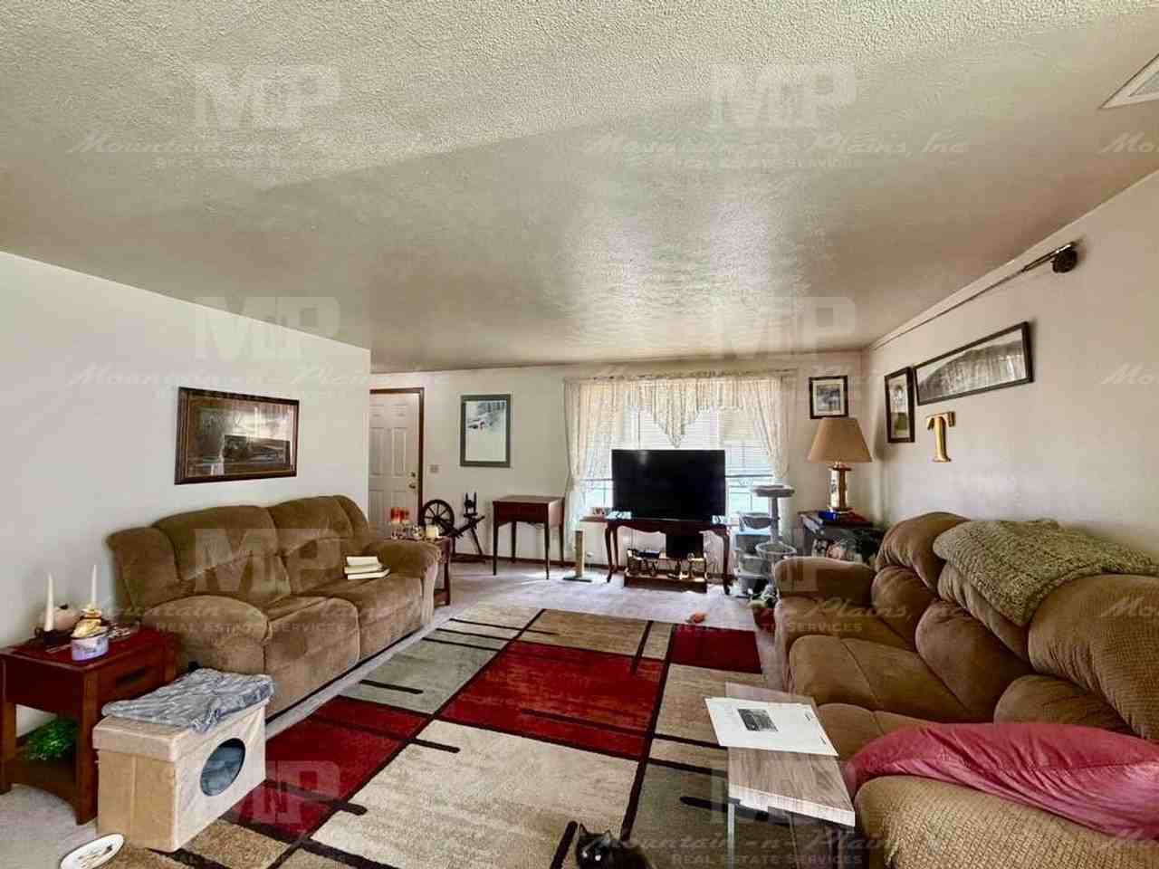 1718 Enfield St - Photo 3 of 13