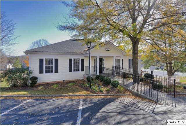 1311 Villa Way - Photo 3 of 25