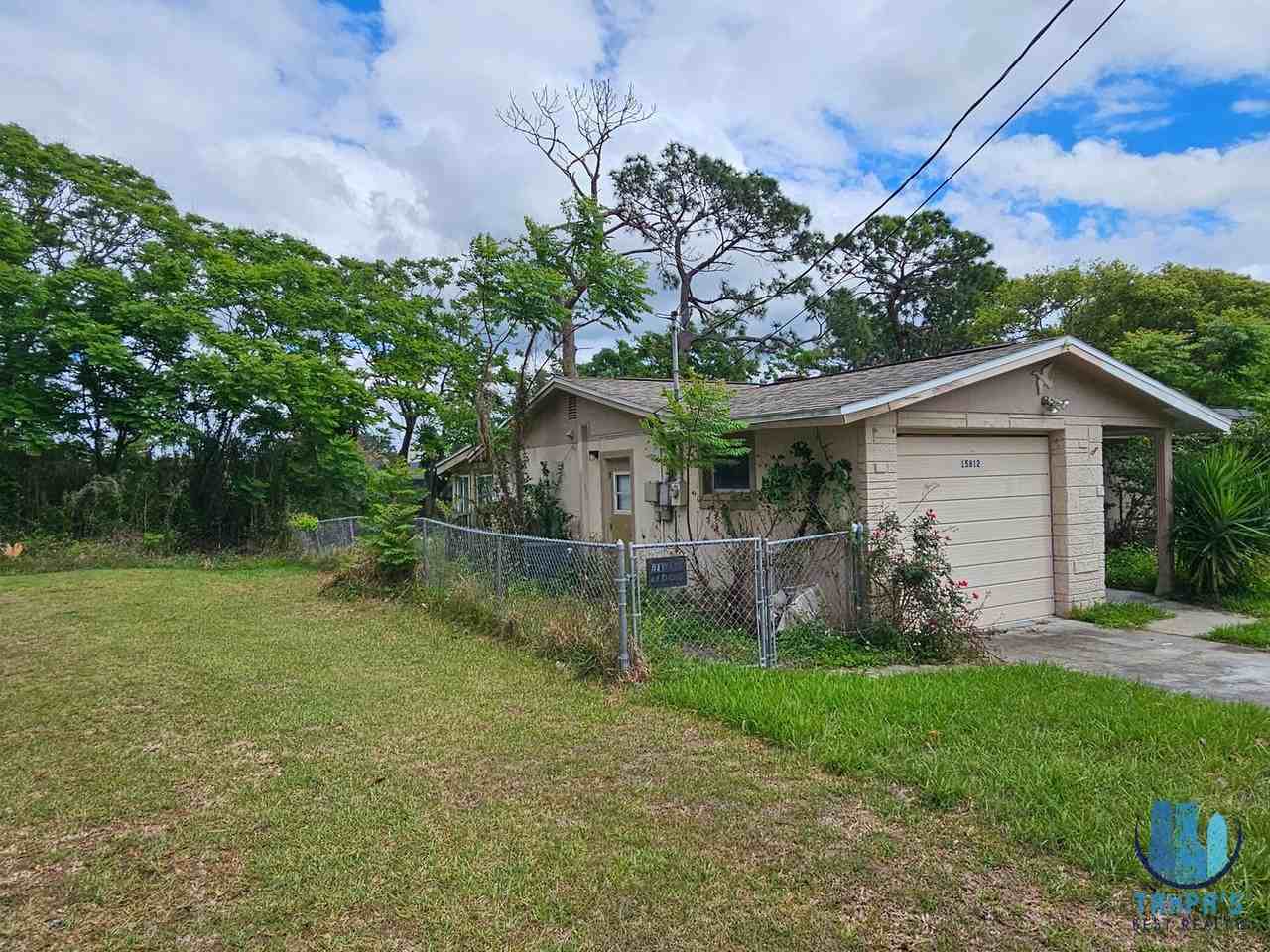 15812 Sea Pines Dr - Photo 2 of 20