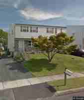 featured image of 727 Holly Dr