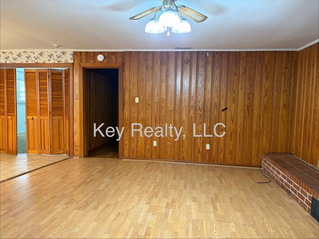 4003 Monroe Hwy - Photo 2 of 11